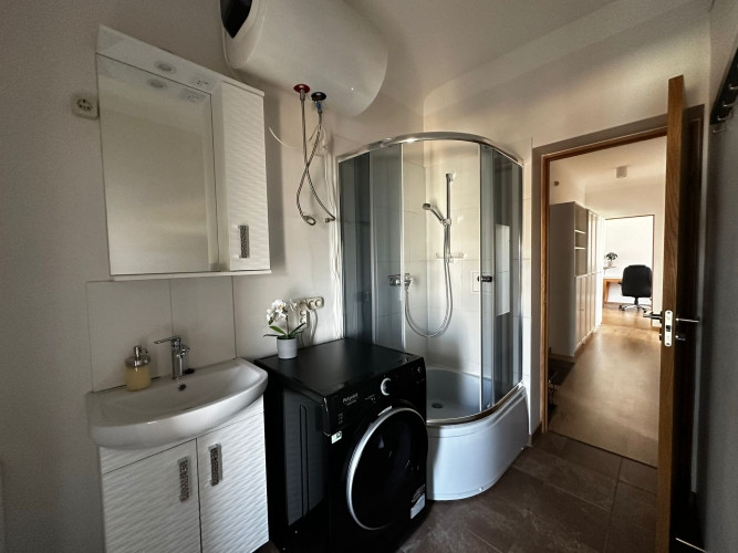 Izīrē mājīgu 2 istabu dzīvokli Rīgas centrā!  Šis dzīvoklis ir īsts atradums tiem, kas Rīga - foto 10