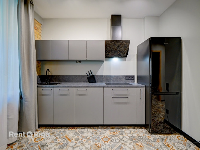 Lieliska iespēja dzīvot Rīgas centrā  renovētā un mājīgā projektā.  Piedāvājam Rīga - foto 14