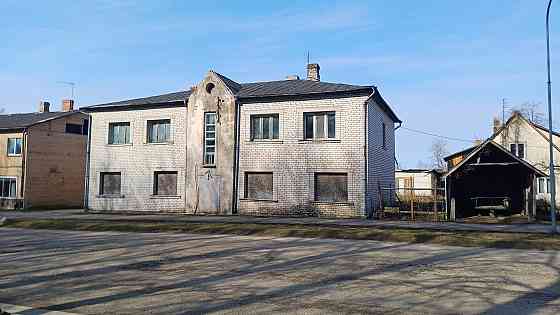 Tiek pārdota privāta dzīvojamā māja pašā Neretas pagasta centrā, gleznainā Latvijas vietā pēc... Cits