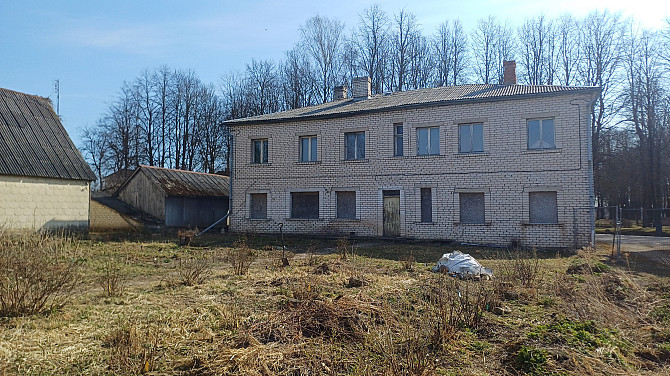 Tiek pārdota privāta dzīvojamā māja pašā Neretas pagasta centrā, gleznainā Latvijas vietā pēc... Cits - foto 2