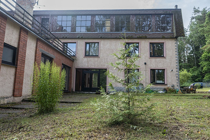 Pārdod īpašumu meža ielokā,  pašā Daugavas krastā ar savu upes līci laivas piestātnei. Ogre un Ogres novads - foto 2