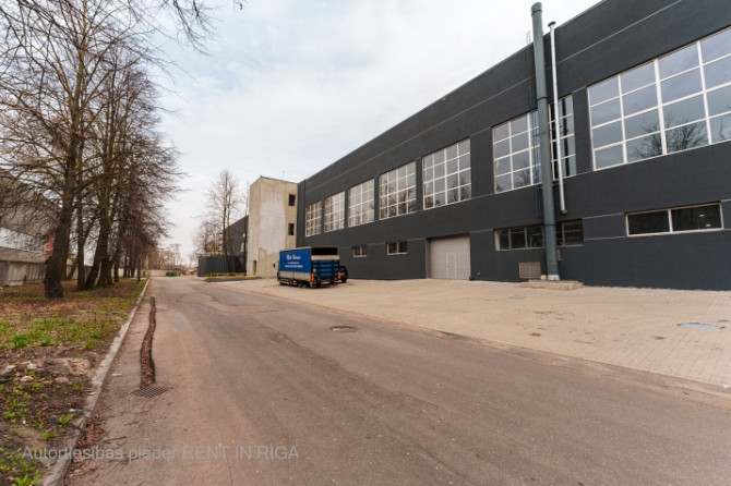 Plašas, sausas noliktavas un ražošanas telpas Ulbrokas ielā, pie Tirdzniecības ostas, Rīgā Rīga - foto 9