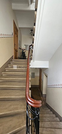 Фасадный дом, реставрированный дом, закрытый двор, лифт, лестничная клетка после Рига - изображение 20