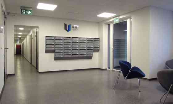 Сдаётся в аренду офисное здание в Ильгюциемсе.  Общая площадь здания: 1500 м 1-й этаж Рига