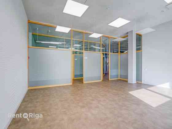 СДАЁТСЯ ОФИС В "NERETAS BIROJI", УЛ. НЕРЕТАС 2K1-107, РИГА  Офисное помещение площадью 33,5 м в Рига
