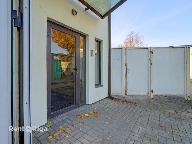 Офисные помещения с идеальным расположением и удобным подъездом  перед мостом Рига - изображение 16