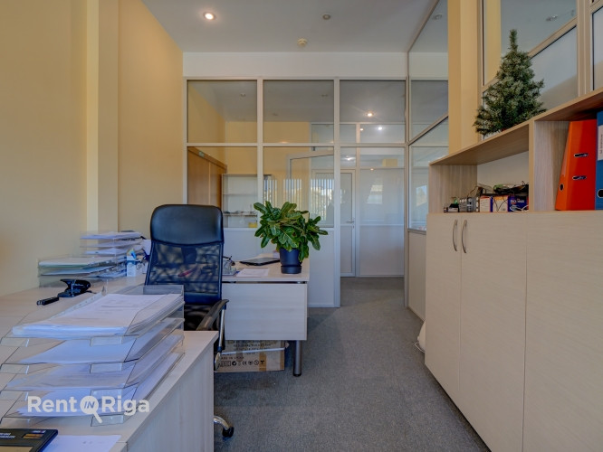 Офисные помещения с идеальным расположением и удобным подъездом  перед мостом Рига - изображение 13