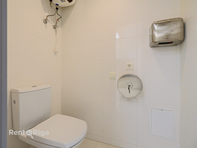 Jaunas, plašas un modernas telpas Klusajā centrā.  Piedāvājam nomai mūsdienīgas un stilīgas Rīga - foto 5