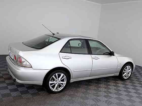 Lexus IS 200 Luxury ATM 2.0 114kW Таллин