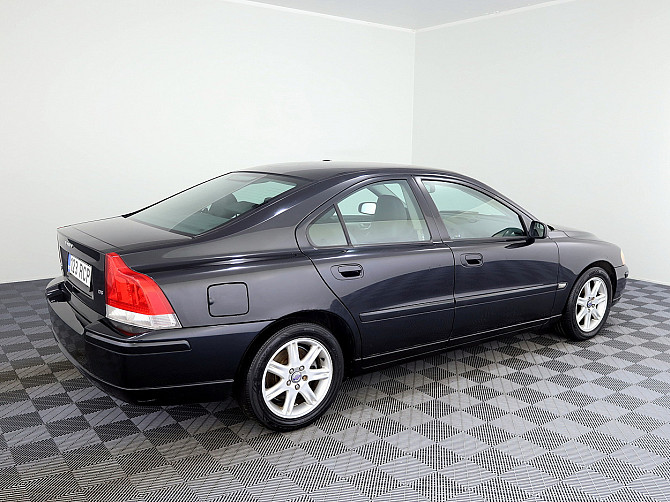 Volvo S60 Summum Facelift ATM 2.4 D5 136kW Таллин - изображение 3