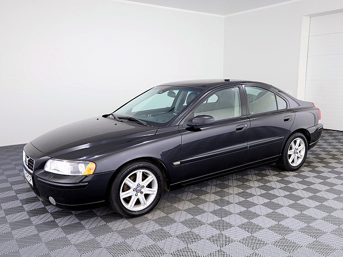Volvo S60 Summum Facelift ATM 2.4 D5 136kW Таллин - изображение 2