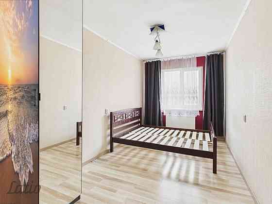 Pārdod 3-istabu dzīvokli Ķengaragā.
Tiek piedāvāts mājīgs un gaišs dzīvoklis ar pārdomātu plānojumu, Rīga