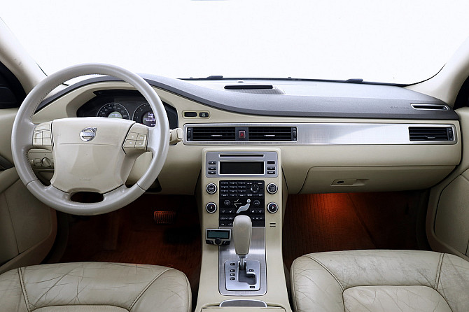 Volvo S80 Summum ATM 2.4 D5 136kW Таллин - изображение 5