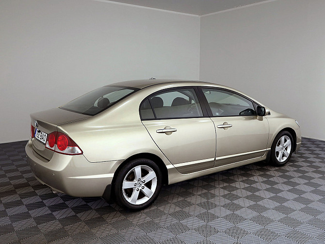 Honda Civic Elegance ATM 1.8 103kW Таллин - изображение 3
