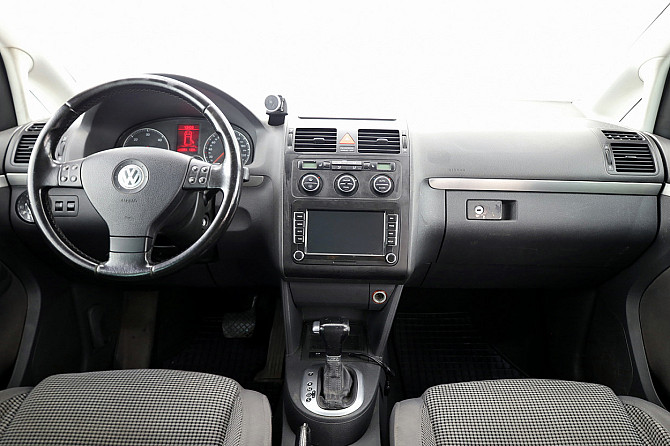 Volkswagen Touran Comfortline ATM 2.0 TDI 103kW Таллин - изображение 5