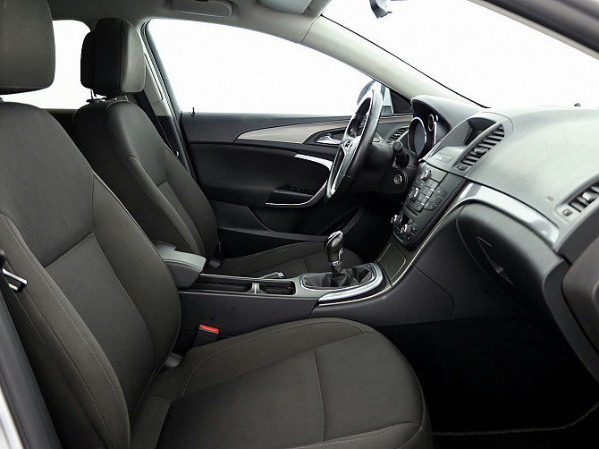 Opel Insignia Sports Tourer LPG 1.8 103kW Таллин - изображение 6