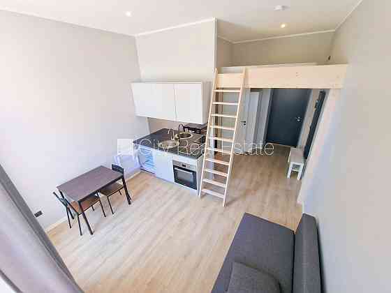 Проект - Eksporta 12 (Експорта 12), реновированный дом, места для нескольких машин, Rīga