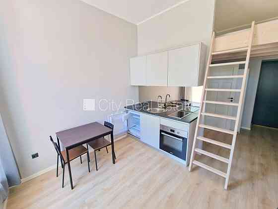 Проект - Eksporta 12 (Експорта 12), реновированный дом, места для нескольких машин, Rīga