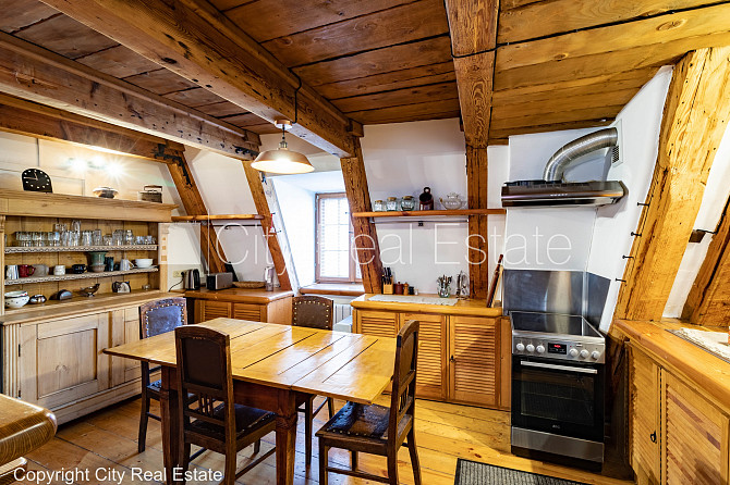 Renovēta māja, vieta automašīnai, ieeja no ielas, ir lifts, istabas izolētas, studio tipa, Rīga - foto 20