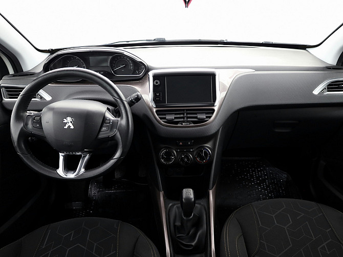 Peugeot 2008 Elegance LPG 1.2 60kW Tallina - foto 5