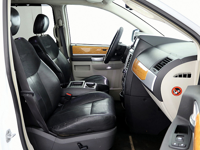Chrysler Grand Voyager Stow N Go Limited 2.8 CRD 120kW Таллин - изображение 6