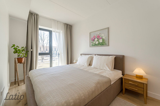 Izīrē modernu 2 istabu dzīvokli Mežaparkā, Mirdzas Ķempes ielā 

Tiek izīrēts jauns, Rīga - foto 4