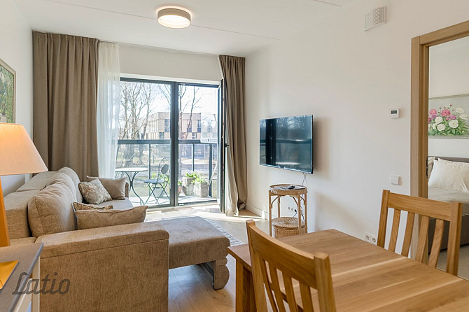 Izīrē modernu 2 istabu dzīvokli Mežaparkā, Mirdzas Ķempes ielā 

Tiek izīrēts jauns, Rīga - foto 1