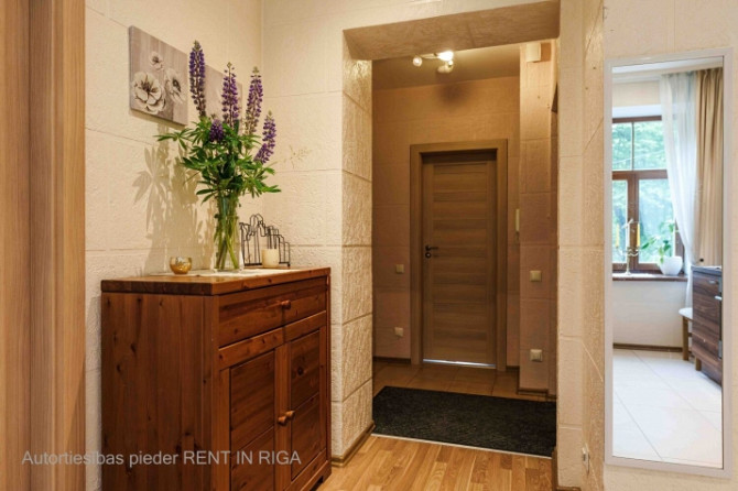 Silts un gaišs 2 istabu dzīvoklis Āgenskalna sirdī  vieta, kur gribas palikt.  Šis dzīvoklis Rīga - foto 8