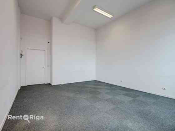 Качественный, компактный офис в отреставрированном здании  Ganību dambī 24D.  Офис Рига