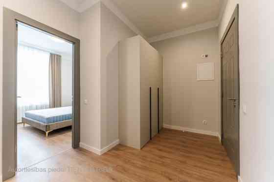 Полностью меблированная 2-комнатная квартира в Центре.  Улица Кришьяня Валдемара Рига