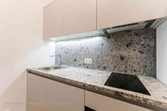 Mеблированная квартира-студия в центре Риги  В квартире гостиная, совмещенная с Рига