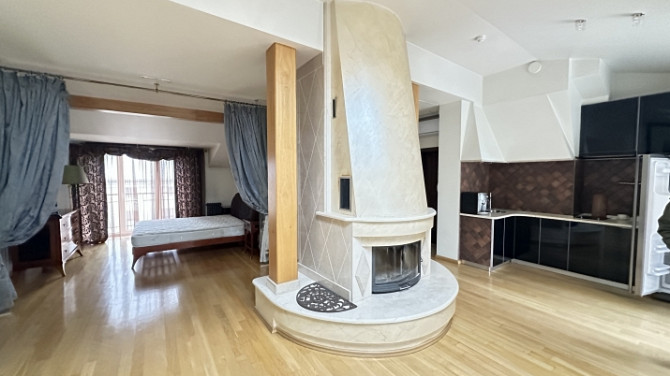 Komfortabls un mājīgs dzīvoklis Blaumaņa ielā, pašā Rīgas centrā. Ēka ir aprīkota ar Rīga - foto 8