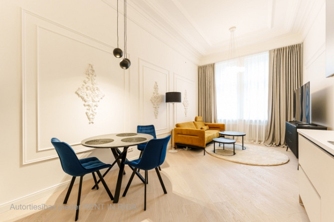 Предлагается в аренду изысканная квартира в красивом, аристократичном здании на Рига - изображение 2