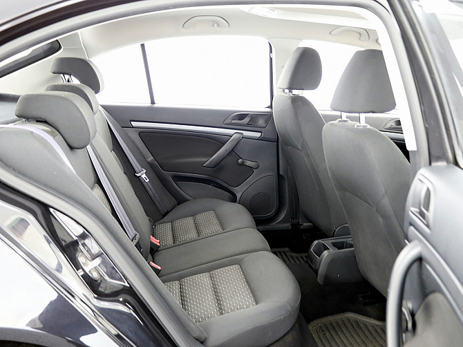 Skoda Octavia Comfortline 1.6 75kW Tallina - foto 7