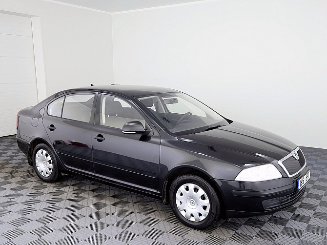 Skoda Octavia Comfortline 1.6 75kW Tallina - foto 1
