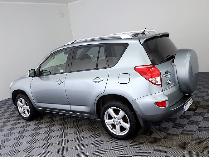 Toyota RAV4 Linea Sol 4x4 2.2 D-4D 100kW Таллин - изображение 4