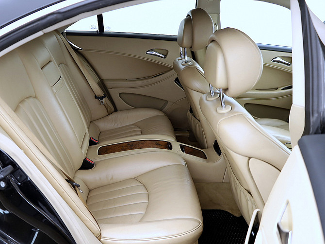 Mercedes-Benz CLS 320 Luxury ATM 3.0 CDI 165kW Таллин - изображение 7