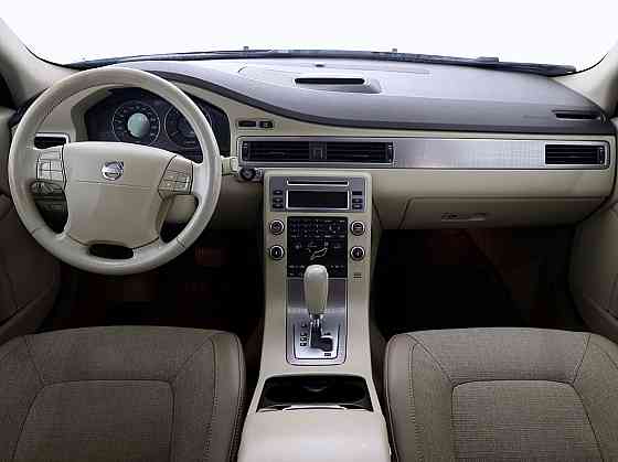 Volvo XC70 Summum ATM 2.4 D5 136kW Таллин