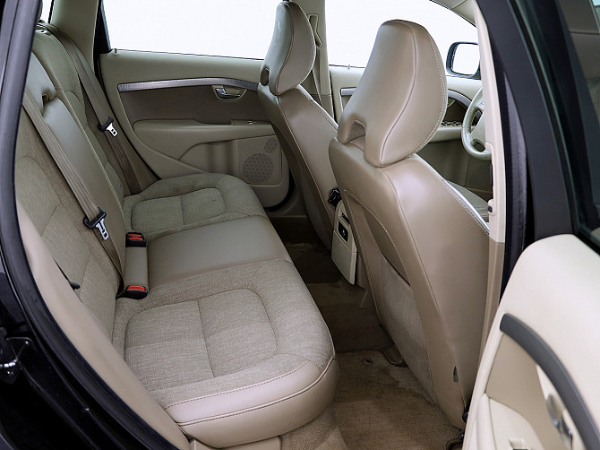 Volvo XC70 Summum ATM 2.4 D5 136kW Таллин - изображение 7