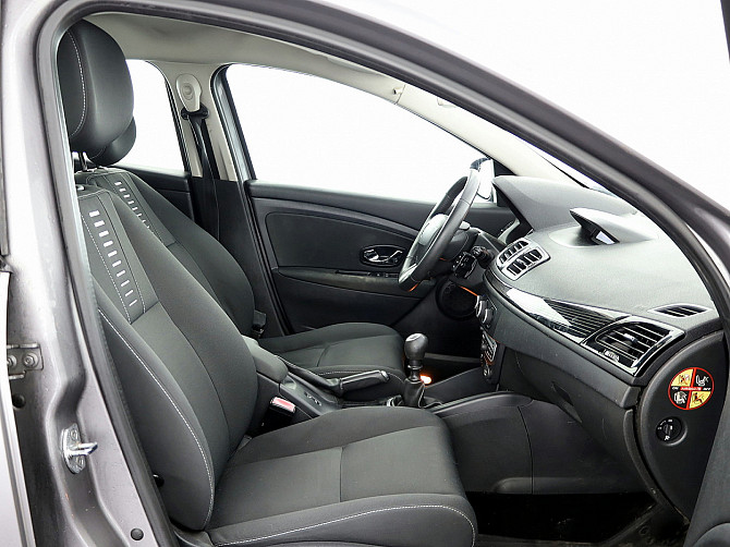 Renault Megane Elegance LPG 1.6 81kW Таллин - изображение 6