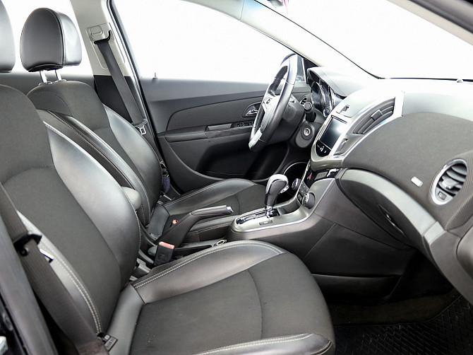 Chevrolet Cruze Facelift ATM 1.8 104kW Таллин - изображение 6