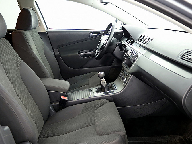 Volkswagen Passat Comfortline 1.9 TDI 77kW Таллин - изображение 6