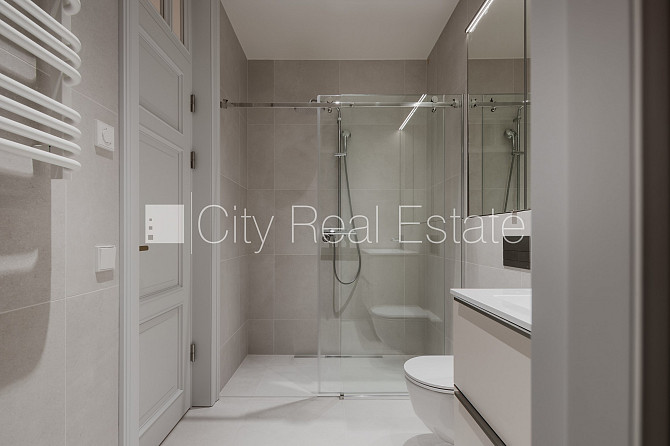 Фасадный дом, реновированный дом, энергоэффективный дом, закрытый двор, Рига - изображение 5