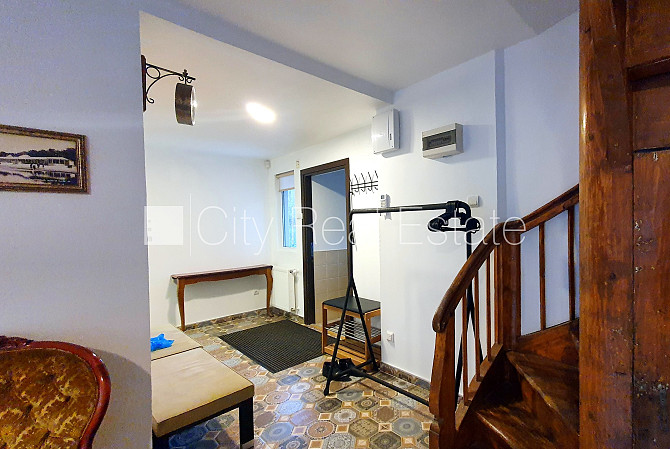 Реновированный дом, благоустроенный озеленённый двор, территория обнесена Юрмала - изображение 13