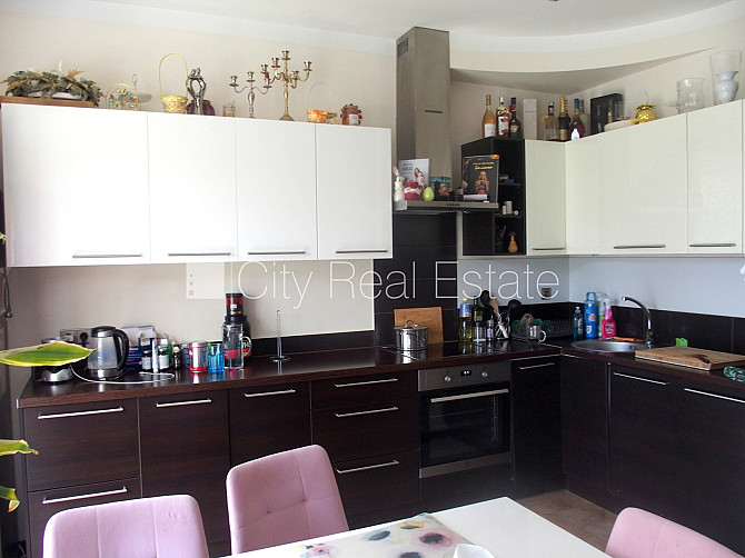 Projekts - Kuldīgas 12, zeme īpašumā, jaunceltne, fasādes māja, labiekārtota apzaļumota Jūrmala - foto 18