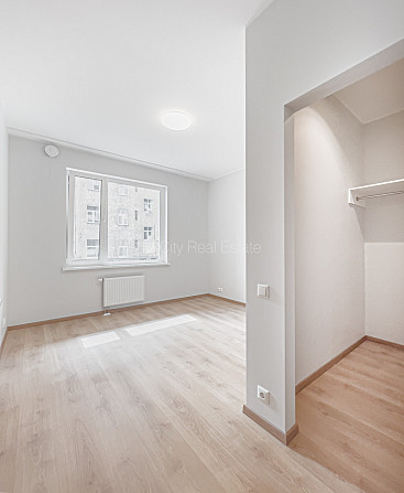 Здание во дворе, реновированный дом, закрытая территория, возможность аренды Рига - изображение 13