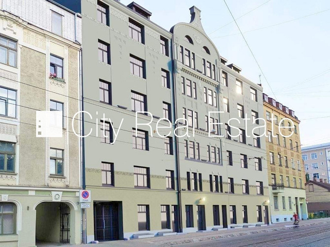 Pagalma ēka, renovēta māja, slēgts pagalms, ieeja no ielas un pagalma, kāpņu telpa pēc Rīga - foto 16