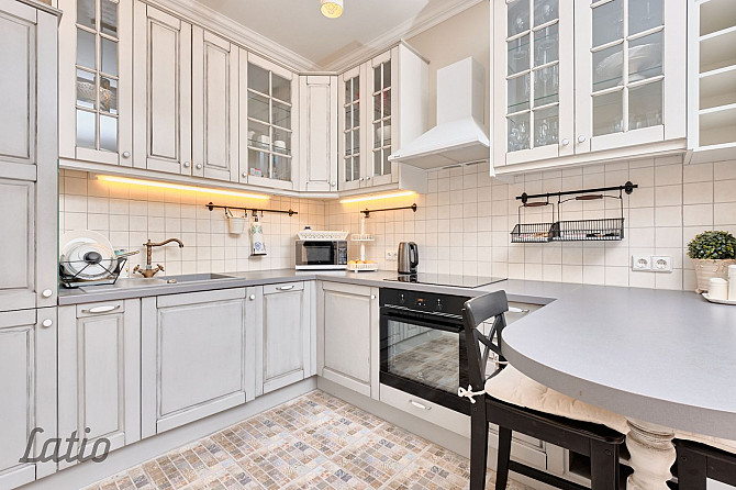 Pārdod 2-istabu dzīvokli Bulduros, Jūrmalā  tikai 200 m no jūras!
Piedāvājumā funkcionāls Jūrmala - foto 3