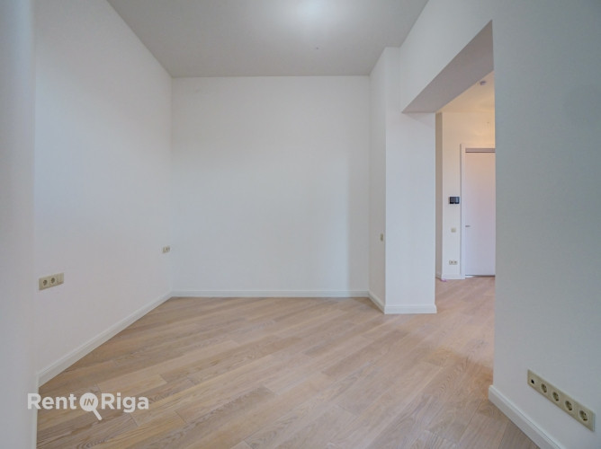 Элегантные апартаменты с балконом, выходящим во двор!  В отреставрированном Рига - изображение 5