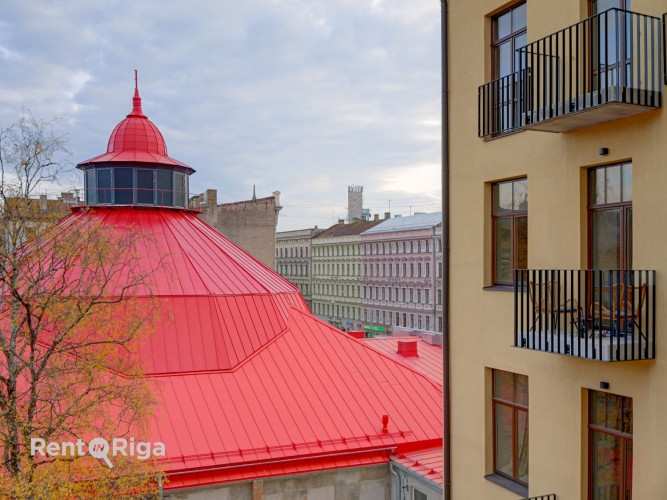 Элегантные апартаменты с балконом, выходящим во двор!  В отреставрированном Рига - изображение 2